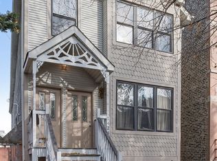 1424 W Huron St APT 2, Chicago, IL 60642