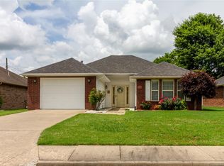 305 Savannah Park, Pryor, OK 74361