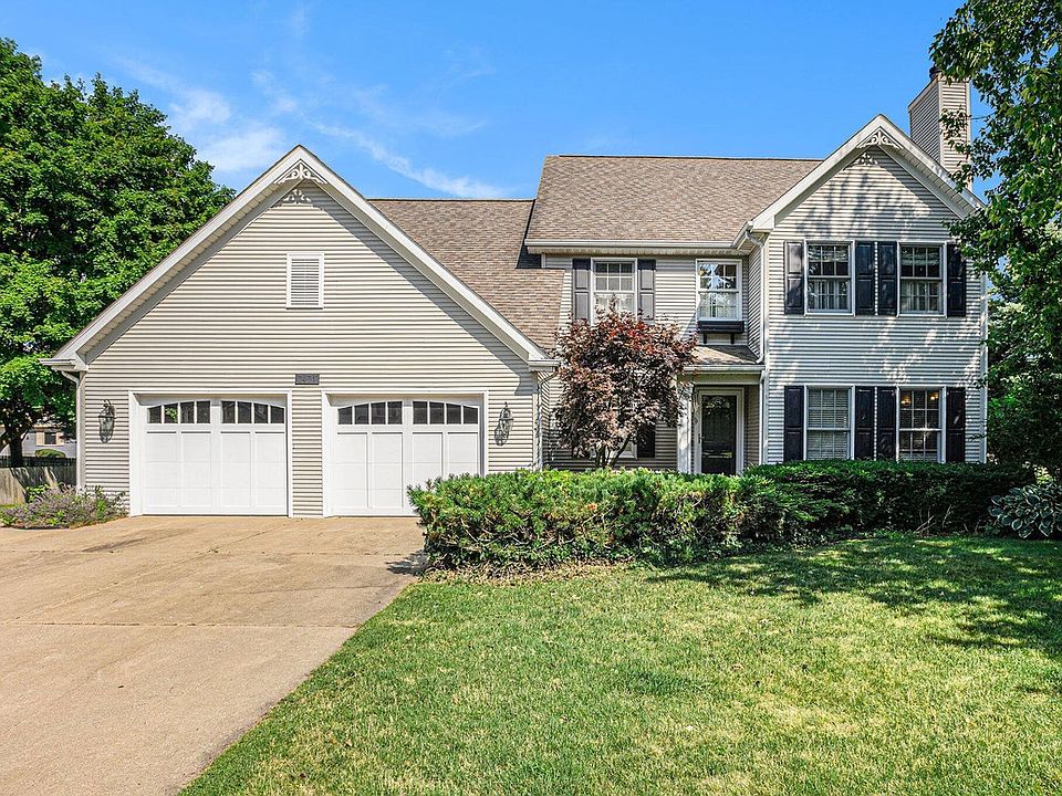1st image of 7471 Saint George Cir