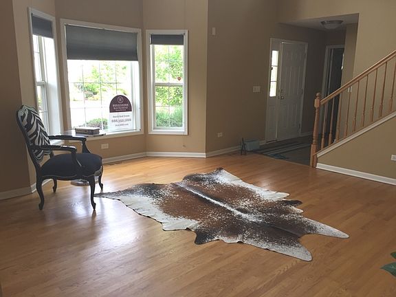 3rd image of 16154 Hillcrest Cir