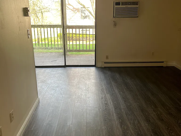20 Burgundy Hill Ln #20 — Photo 7