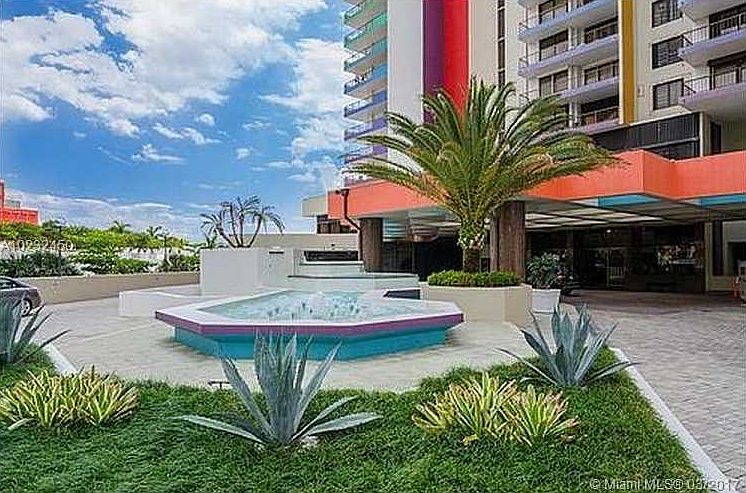 1st image of 1581 Brickell Ave APT 708