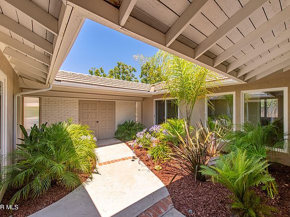3rd image of 31940 Richgrove Ct