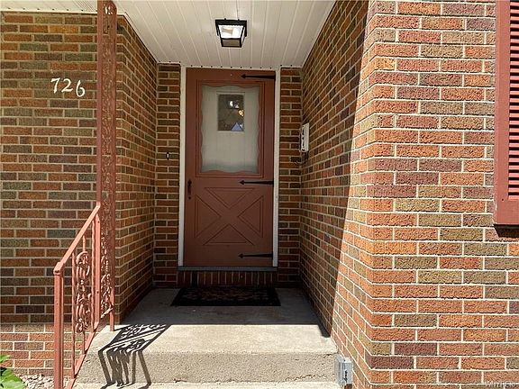 4th image of 726 Barrally St