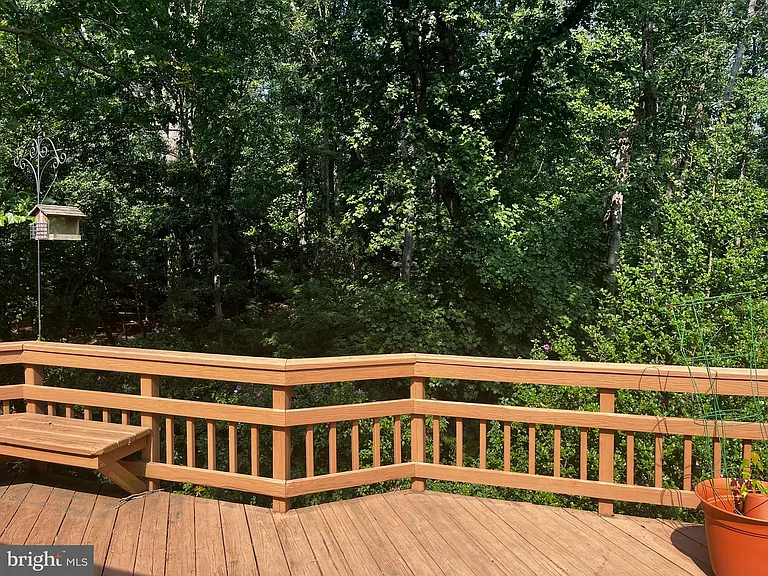 1108 Archer Ct — Photo 15