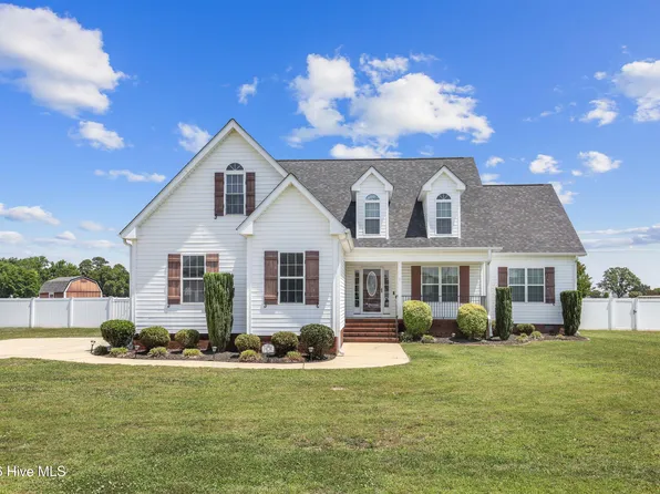 202 Mary Frances Way, Pikeville, NC 27863