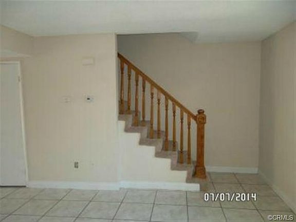 3rd image of 225 Whitney Ave APT 3