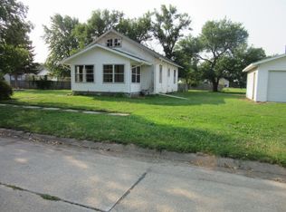 109 W Beatrice Ave, De Witt, NE 68341