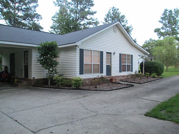 3rd image of 10 Lee Road 487