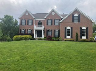 12 Saddle Ct, Monroe Township, NJ 08831