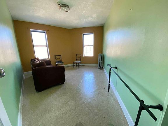 3rd image of 1374 Bronx River Ave APT 1E