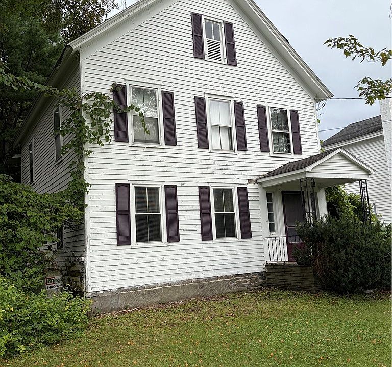 2nd image of 27 S Main St