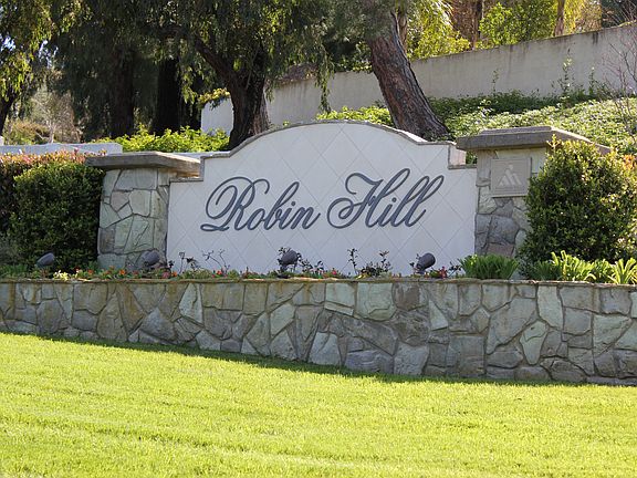 Prestigious Robin Hill