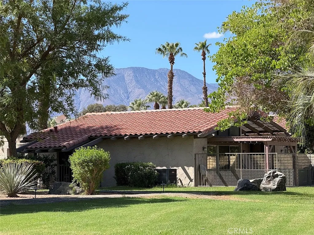 3 bed, 1402 sqft, $3,000 — Photo 1