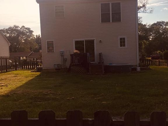 3rd image of 1544 Oak Ave