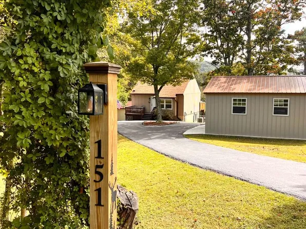 151 Atwood Dr, Gerrardstown, WV 25420