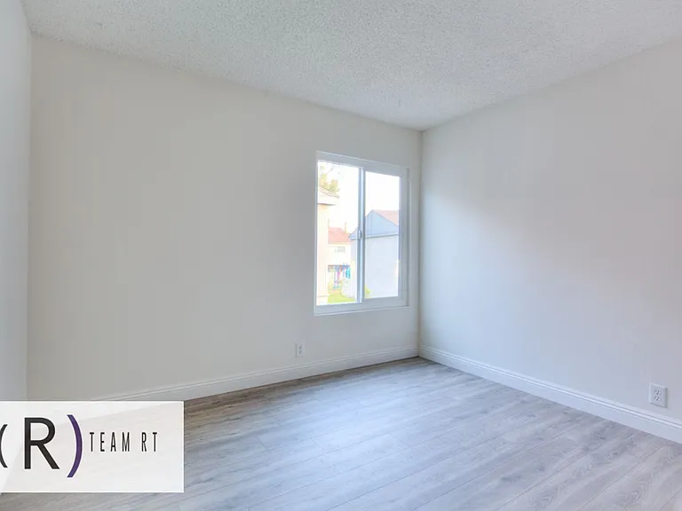 1740 Puente Ave — Photo 23