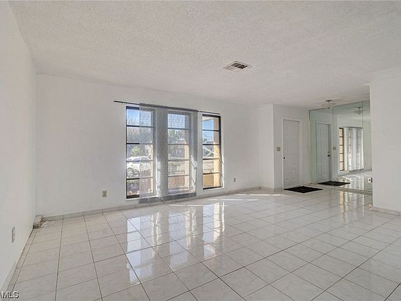 5th image of 1803 Viscaya Pkwy