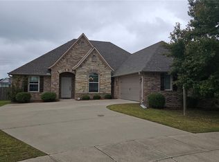 4500 SW Marble Cv, Bentonville, AR 72713