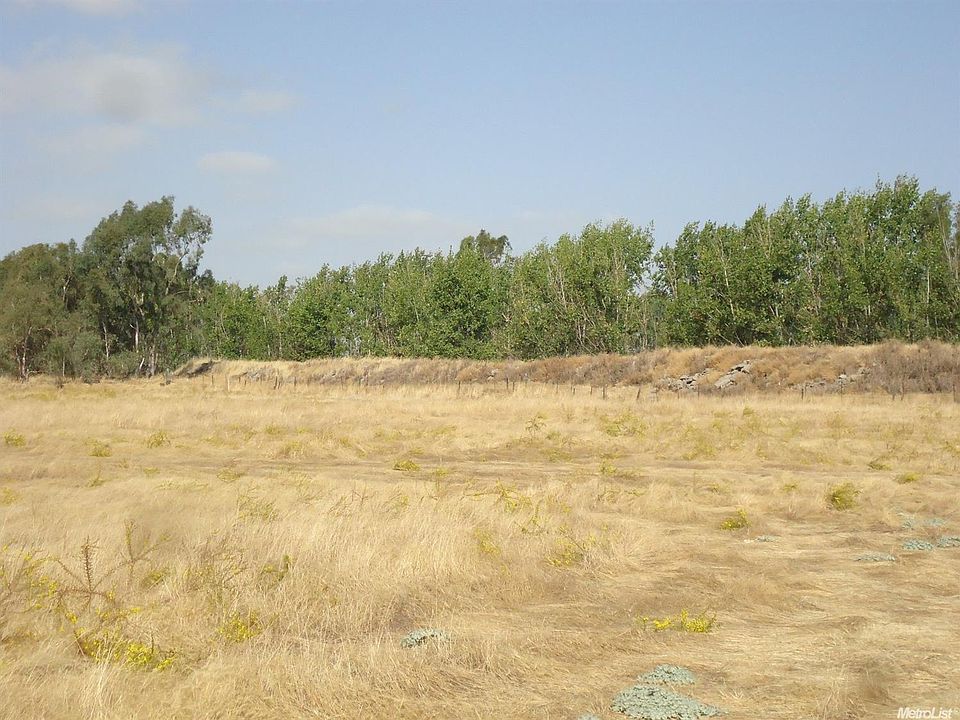 2nd image of 9990 Base Line Rd
