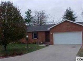 720 Pine Tree Ct, Seymour, IN 47274