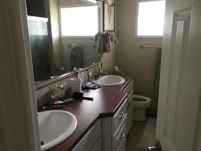 3103 Custer Ave — Photo 8