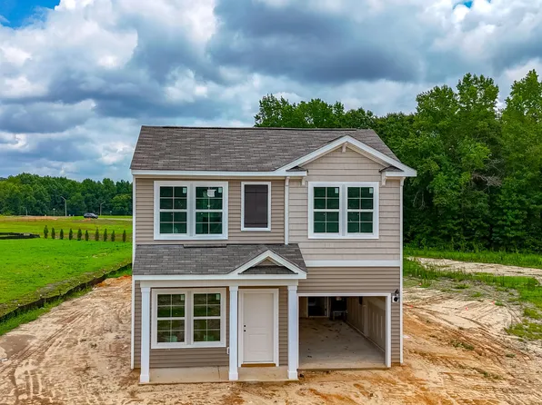 123 Bunker Hill Pl #51, Angier, NC 27501