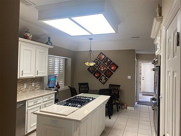 4th image of 4613 Ironwood Dr