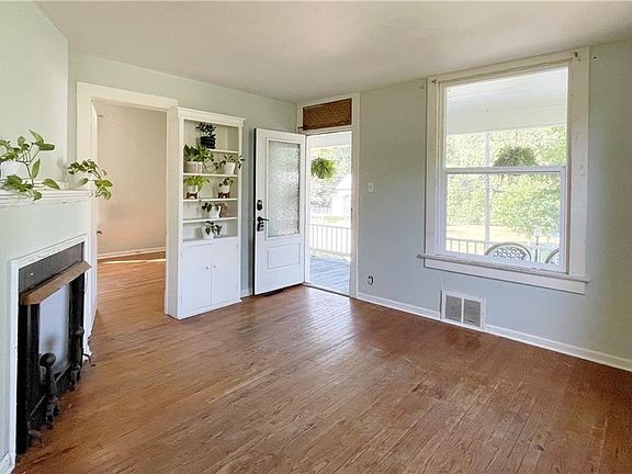 5th image of 1605 S 29th St