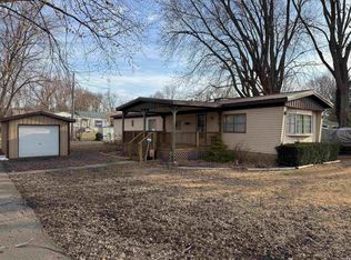 3402 Channel Dr, Macy, IN 46951
