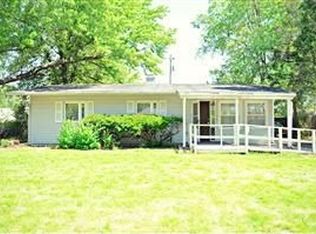 1714 Paula Dr, Champaign, IL 61821