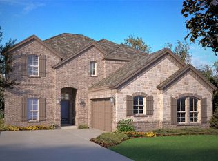 818 Hat Creek Dr, Midlothian, TX 76065