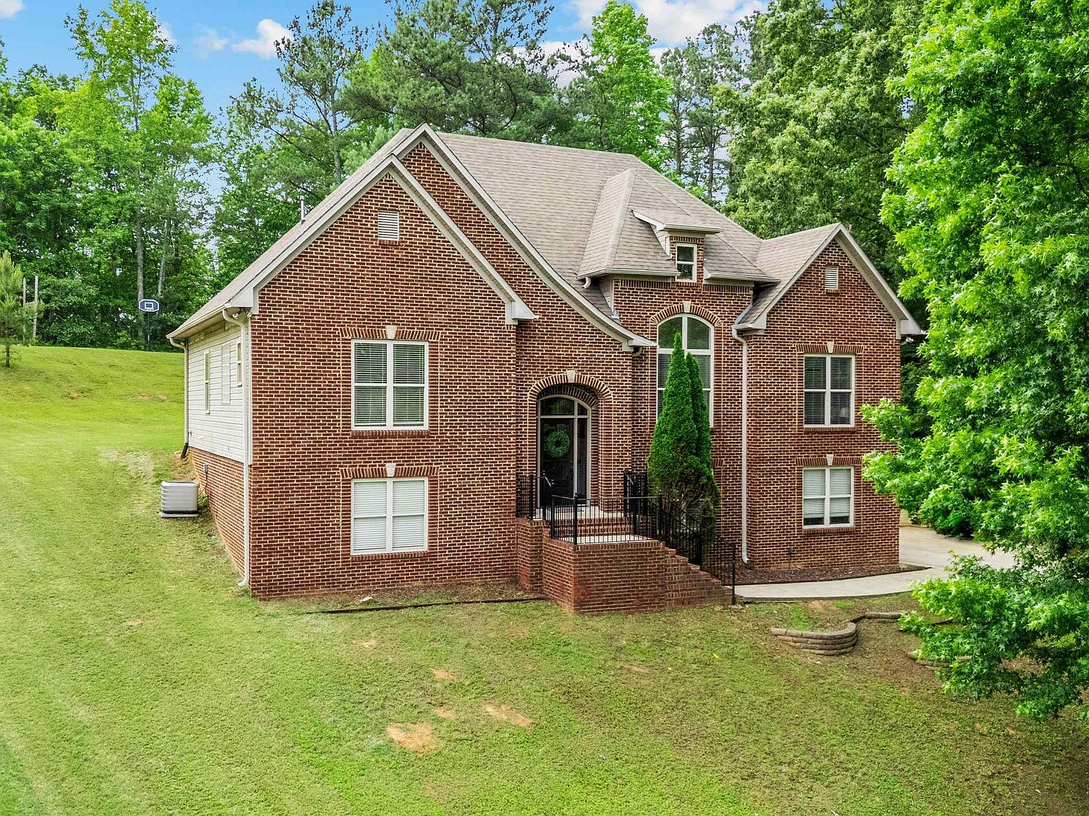 170 Crestview Cir, Trussville, AL 35173 | Zillow