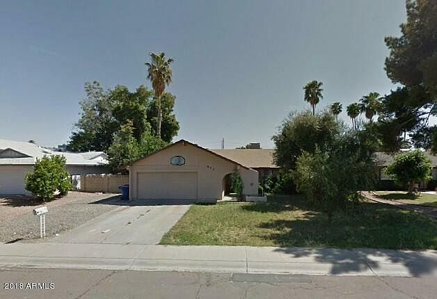 1st image of 511 E Lodge Dr