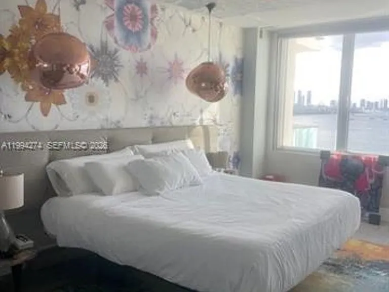 1100 West Ave #1020 — Photo 28