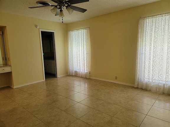 2nd image of 705 Dellwood Dr