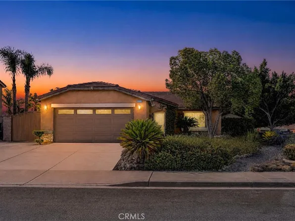 15381 Mallard Ln, Fontana, CA 92336