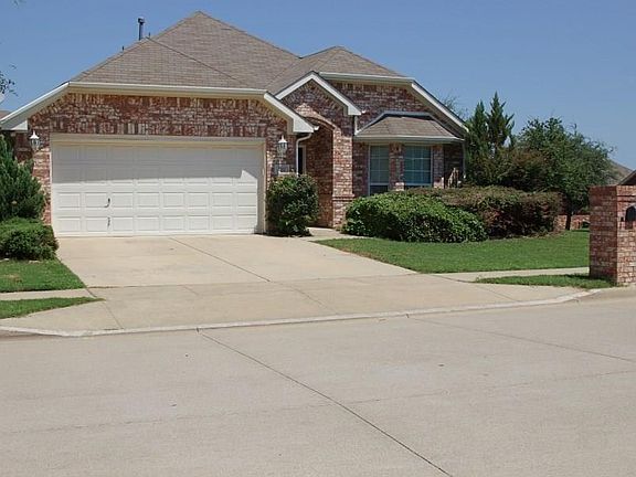 3rd image of 3217 Crofton Dr