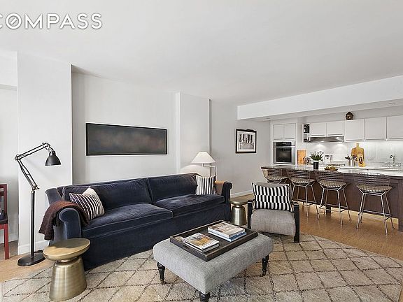 2nd image of 231 10th Ave APT 5B