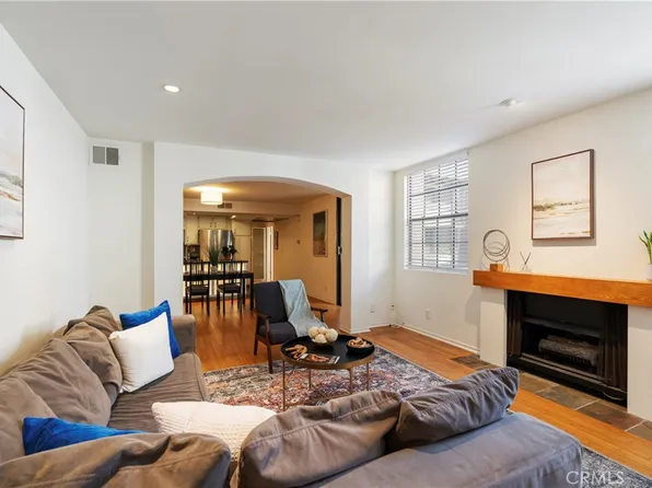 740 N Kings Rd APT 208, Los Angeles, CA 90069
