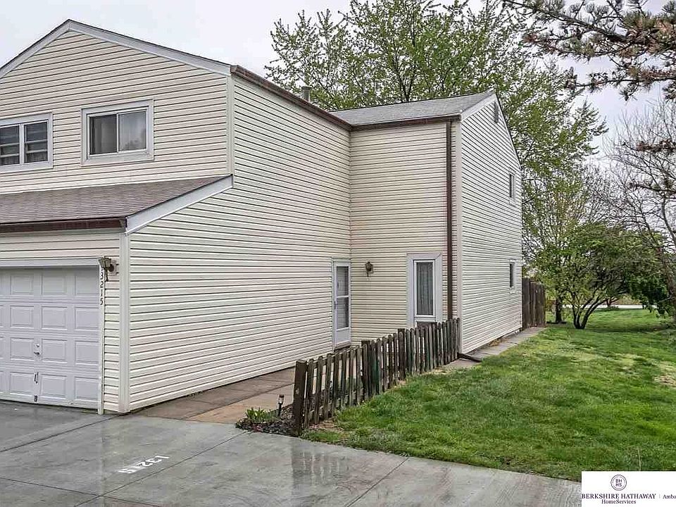 1st image of 13215 Carpenter St