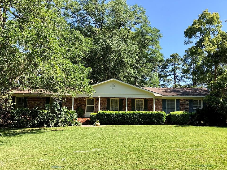 1st image of 2128 Lakeshore Dr