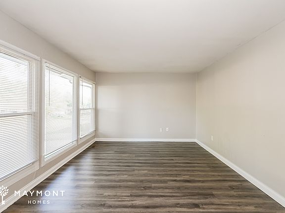 5th image of 9687 Cedarhurst Dr