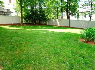 11 Center St, Watertown, MA 02472