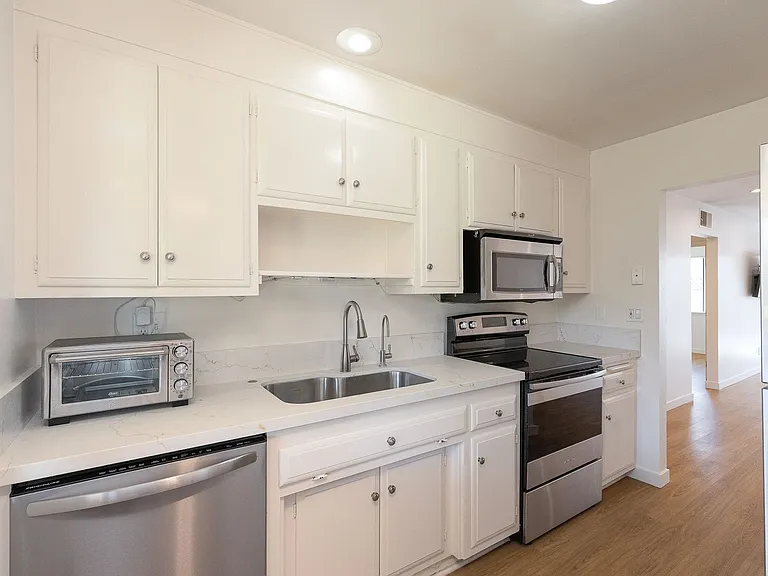 130 E Alta Grn — Photo 10