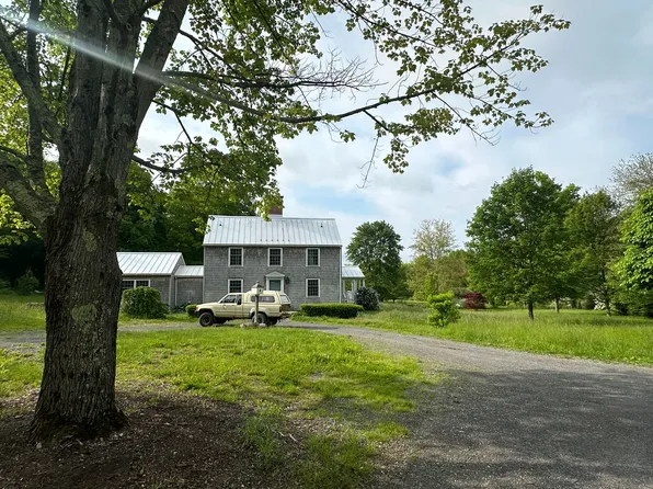 48 Wildflower Hl, Ancram, NY 12502