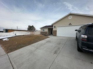 1864 Scottsdale Dr, Pocatello, ID 83202