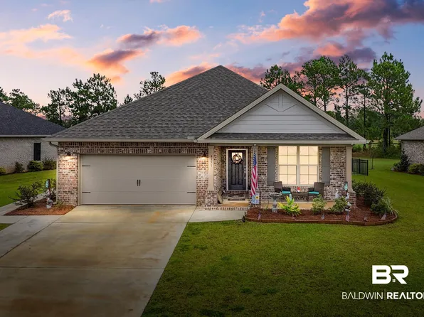 9951 Lakeview Dr, Foley, AL 36535