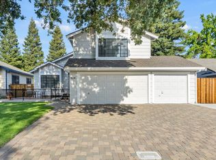 924 Shellwood Way, Sacramento, CA 95831