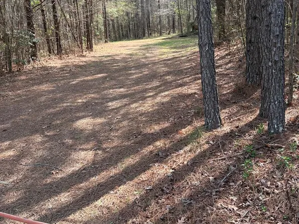 6152 Hunt Rd, Stony Creek, VA 23882